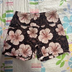 SOLD Benoa Wild Thing Active Shorts